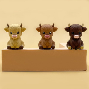 Cuentas de silicona epoxi 3D con forma de vaca y yake de las Tierras Altas, sueltas, para accesorios unisex infantiles, en stock, al por mayor - Product Image 1