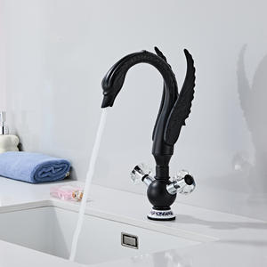 ก๊อกน้ำทองเหลืองแบบติดตั้งบนเคาน์เตอร์ รูเดียว ดีไซน์หงส์ สำหรับอ่างล้างหน้า น้ำร้อน-น้ำเย็น วาล์วเซรามิก สำหรับห้องน้ำ - Product Image 4