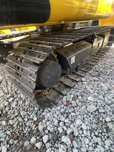 Excavatrice hydraulique Komatsu 56 d'occasion, modèle 2024, moteur et pompe japonais d'origine inclus, certifiée pour l'exportation directe - Product Image 5