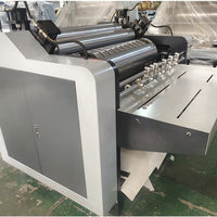 Machine de montage de carton et de plastification de papier cartonné en promotion