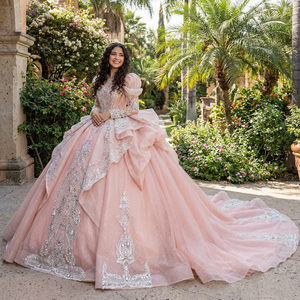 ชุดราตรีงาน Quinceanera รุ่น XS248 สีชมพูหวาน แขนพองทรงเอ็มไพร์ สำหรับสาววัย 15 ปี - Product Image 1