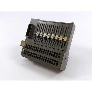Nouveau bloc de bornes TB16SC, borne à vis 6ES7120-0AH01-0AA0 - Product Image 1