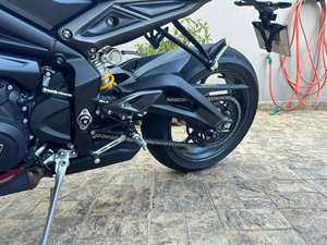 Pédales en fibre de carbone 765RS, accessoire de moto, protège-talons, pédale pour Triumph <span class=keywords><strong>Street</strong></span> Triple <span class=keywords><strong>660</strong></span> 765R RS - Product Image 6