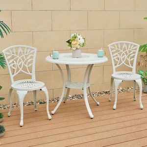 moderne, ensemble de table à manger ronde en aluminium pour restaurant, table basse blanche moulée et chaises pour 2 personnes - Product Image 3