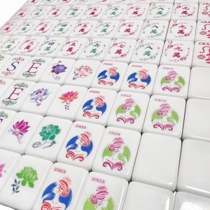 Juego de Mahjong Americano de Acrílico Rosa Claro Tallado de la Marca <span class=keywords><strong>Fengcai</strong></span>, Venta al Por Mayor Directa de Fábrica, 160 Fichas de Mahjong Americano - Product Image 4