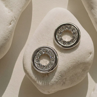 Boucles d'oreilles clous géométriques cercle creux en laiton plaqué platine, incrustées de zirconiums blancs, bijoux pour femme, cadeau
