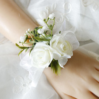 Roses blanches bleu ruban poignet Corsage mariage boutonnières tulipe Bracelet fleurs marié homme costume boutonnière broche broches mariage