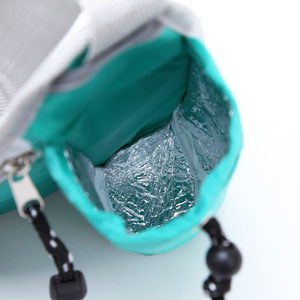 Sac <span class=keywords><strong>de</strong></span> taille d'hydratation sportive <span class=keywords><strong>avec</strong></span> design triangulaire <span class=keywords><strong>de</strong></span> <span class=keywords><strong>course</strong></span>, <span class=keywords><strong>ceinture</strong></span> <span class=keywords><strong>de</strong></span> sac banane pour la salle <span class=keywords><strong>de</strong></span> sport et la <span class=keywords><strong>course</strong></span> à pied, porte-<span class=keywords><strong>bouteille</strong></span> d'eau à fermeture éclair, style tendance - Product Image 6