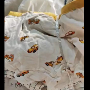 Azioni a basso prezzo vendita calda cartone animato Mix stampa brevi bambini boxer giovani ragazzi e ragazze biancheria intima di cotone - Product Image 1