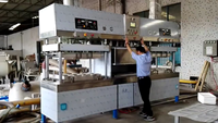 Machine de fabrication de vaisselle en papier à partir de déchets de canne à sucre, usine clé en main avec moteur à engrenages - Capacité 3 TPD, 380V