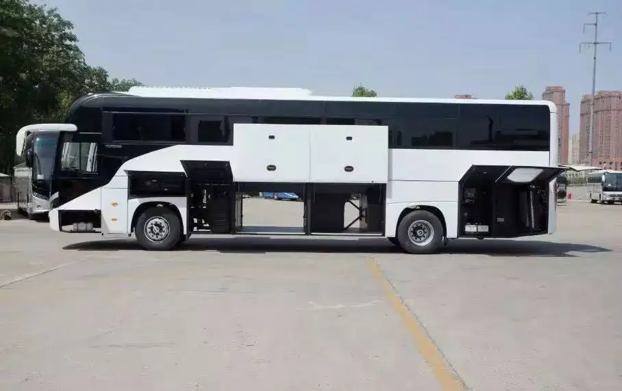 Best selling used diesel coach bus 60 seater used buses for sale near me