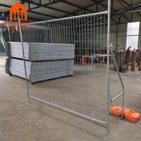 Tragbarer, abnehmbarer 6 Fuß x 12 Fuß Temporärer Pulverbeschichteter Metallzaun nach Australischem Standard für Baustellenabsperrung