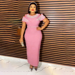 Abito Tradizionale Africano da Cerimonia con Strass e Perline, Elegante Vestito Lungo per Donne e Madri della Sposa - Product Image 3