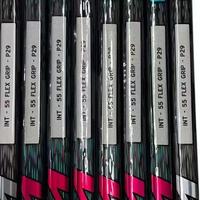 Nouvelle Arrivée 2026 – Crosse de Hockey sur Glace Entièrement en Fibre de Carbone pour Filles – Ultra Légère, Design Élégant, Paramètres Personnalisables