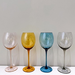 Venta al por mayor de cristalería decorativa flor <span class=keywords><strong>artificial</strong></span> copa de champán flautas placa de cristal <span class=keywords><strong>para</strong></span> tienda banquete decoración del banquete de boda - Product Image 4