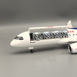 Modelo de Avión de Aviación Civil <span class=keywords><strong>COMAC</strong></span> C919 de 47CM con Luces, Compartimento Abrible, Adorno Coleccionable, Regalo - Product Image 4