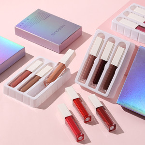 Set <span class=keywords><strong>di</strong></span> 3 Lucidalabbra Vegani all'Ingrosso, Idratanti, Altamente Brillanti, Impermeabili, Etichetta Privata, Logo Personalizzato, Kit Trucco <span class=keywords><strong>Labbra</strong></span> Liquido OEM - Product Image 4