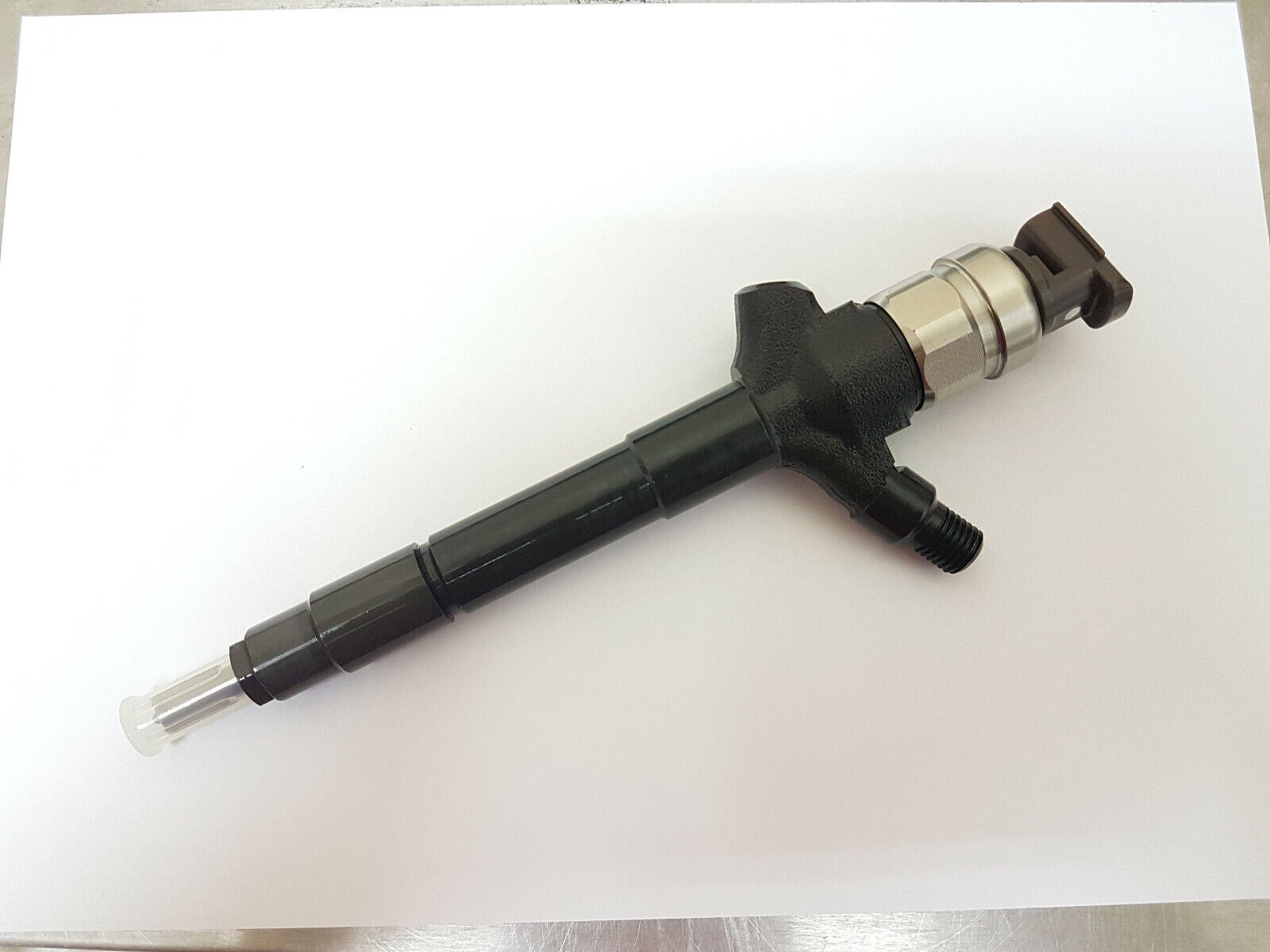1465A307 Injector nozzle 1465A307 23670-0L030 095000-8110 for Mitsubishi Pajero 4M41 Common rail Injector 1465A307 23670-0L030