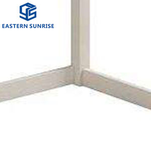 Modern stalen loftbed in crèmewit met opbergruimte voor gebruik in een studentenhuis/appartement - Product Image 5