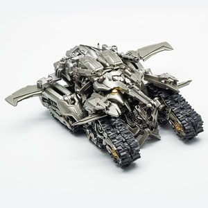 Jialehuang Juguete Transformable 8807, Versión <span class=keywords><strong>de</strong></span> Plástico con Pintura Fina, Luces Antiguas para la Película SS13, Modelo <span class=keywords><strong>de</strong></span> Robot Grande Original - Product Image 4