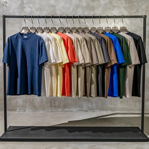 เสื้อยืดสีเอิร์ธโทน หนัก 305 กรัม ขายส่ง เสื้อยืดแฟชั่นสตรีทแบรนด์ดังสำหรับผู้ชาย ผ้าฝ้ายแท้ เสื้อยืดโอเวอร์ไซส์ - Product Image 1