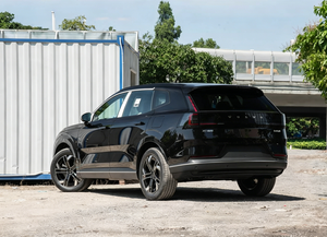 <span class=keywords><strong>Volvo</strong></span> <span class=keywords><strong>XC70</strong></span> Edición 99.º Aniversario 2027, SUV Híbrido Enchufable Core, Vehículo Mediano-Grande, Disponible para Compra al por Mayor - Product Image 3
