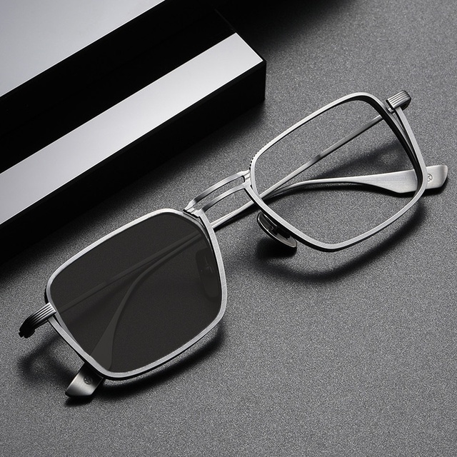 Retro Anti-Blue Light Color-Changing Full-Rim Square Glasses Men's Elegant Science Engineering Same Style Photochromic