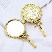 Miroir de Maquillage Portable Rétro Européen Double Face/Unilatéral avec Poignée Antique et Éclairage, Idéal pour Table de Coiffure