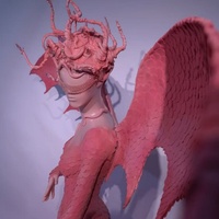 Sculpture d'art extérieure sur mesure en usine, modèle rose grandeur nature avec cheveux serpentins, statue en résine réaliste