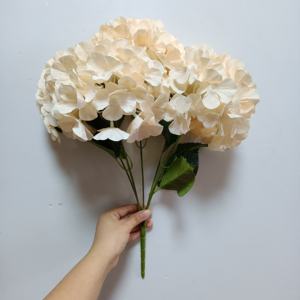 Bleu J-0430 5 Branches <span class=keywords><strong>Fleurs</strong></span> <span class=keywords><strong>Hortensia</strong></span> Arrangement Fleur Artificielle Bouquet <span class=keywords><strong>Hortensia</strong></span> Stabilisé <span class=keywords><strong>Fleurs</strong></span> En Soie - Product Image 4