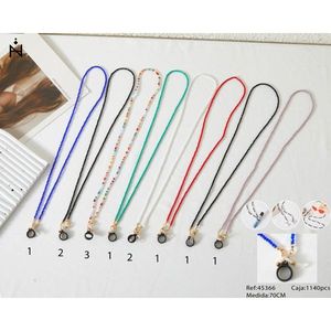Catena a tre vie con perline da 70 cm per occhiali, portaocchiali multicolore - Product Image 1
