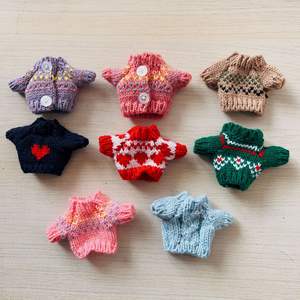 Hot Sale 10cm Kunststoff Kopf Hunde kleidung Großhandel 8 Punkte BJD Mode Puppe Zubehör Spielzeug puppe Pullover Puppe - Product Image 2