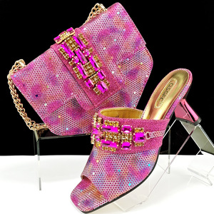 Escarpins italiens pour femmes en PU et caoutchouc à talons hauts, élégants, adorables, durables, confortables, scintillants, rouges, blancs, noirs, pour mariages et célébrations - Product Image 3