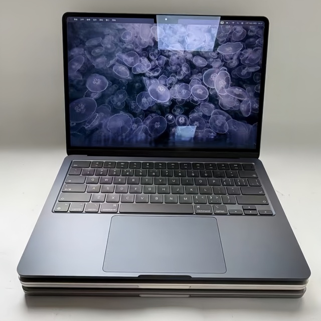 Wholesale cheap laptop Original A2681 Laptop 8GB RAM Second Hand Book Air M2 2022 13 Inch 256GB Memory