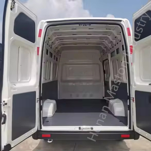 Chinois 6M Cargo Van Dongfeng toit haut <span class=keywords><strong>3</strong></span> places grand <span class=keywords><strong>espace</strong></span> de chargement avec Version <span class=keywords><strong>Diesel</strong></span> en vente - Product Image 2
