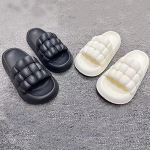 <span class=keywords><strong>Ciabatte</strong></span> da donna fantasia molto morbido EVA colore personalizzato cuscino nuvola diapositive all'ingrosso EVA Indoor House donna scivoli pantofole per le donne - Product Image 1