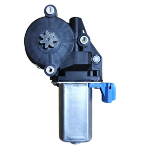 Motor de tres orificios personalizado de 12V 24V con siete u ocho dientes planos para reemplazo y reparación de elevalunas - Product Image 1