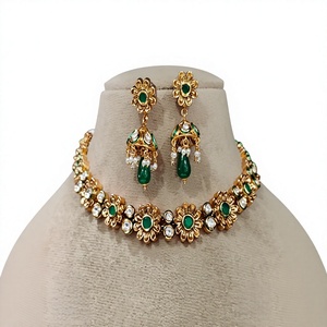Ensemble collier et boucles d'oreilles en alliage plaqué or exclusif avec zircon vert et perle imitation pour femmes, bijoux de mariage - Product Image 2