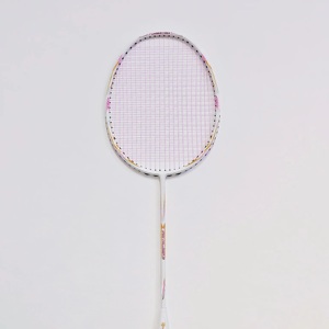 <span class=keywords><strong>Raquette</strong></span> de <span class=keywords><strong>badminton</strong></span> professionnelle disponible en OEM, entièrement en carbone graphite, poignée en PU, cordes durables 22-35lbs pour l'entraînement - Product Image 6