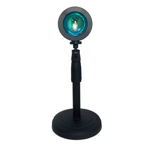 Nouvelle lampe de <span class=keywords><strong>studio</strong></span> portable à 16 couleurs, éclairage vidéo RGB, diffusion en direct, télécommande, lampe photographique coucher de soleil, lumière LED arc-en-ciel, lumière lever de soleil - Product Image 3
