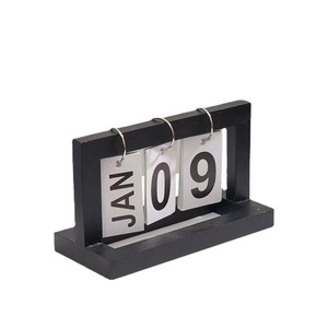 Calendario de escritorio minimalista de madera, adorno para oficina o estudio, calendario perpetuo pequeño, marrón y negro, rectangular personalizado - Product Image 1