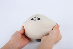 Tendance 2024 nouveaux jouets à presser OEM mignon <span class=keywords><strong>chat</strong></span> paresseux jouets en peluche balles slime rempli led <span class=keywords><strong>anti</strong></span>-<span class=keywords><strong>stress</strong></span> fidget jouets pour enfants - Product Image 2