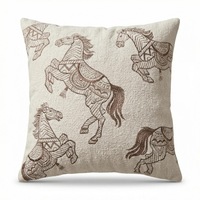 Housse de coussin de canapé et oreiller de tête de lit en tissu texturé brodé motif chevaux de course, style luxe léger, moderne et minimaliste, pour hôtels et gîtes