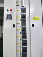 Panneau d'appareillage de commutation de cartes électriques basse tension OEM pour équipement de distribution d'énergie armoire de serveur de centre de données pour zone industrielle