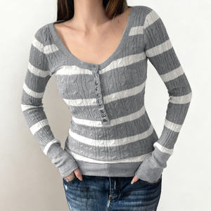 Suéter Acogedor de Punto Trenzado a Rayas - Top Otoñal de Cuello Redondo Suave para Mujer en Viscosa/Poliéster con Ajuste Relajado e Informal - Product Image 3