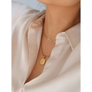 สร้อยคอแฟชั่นใหม่ ชุบทอง 18k สแตนเลสสตีล ลายดอกทานตะวัน พร้อมเชือกถัก - Product Image 6