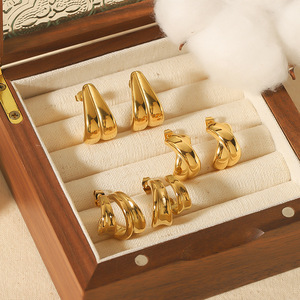 Pendientes Geométricos Tipo Huggie, Chapados en Oro de 18K, Acero Inoxidable, Forma de C, Joyería de Moda para Mujer, para Fiestas y Eventos - Product Image 5