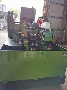 2模4吹高速螺杆制造机打头机 - Product Image 3