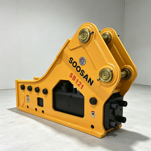 Casse-roche hydraulique silencieux de type latéral SB121 avec moteur pour la démolition de roches, pour excavatrice de 28 à 35 tonnes - Product Image 3