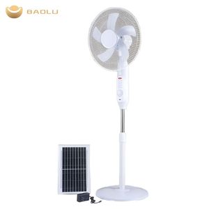 Ventilateur sur pied de 16 pouces à commande mécanique, oscillant, avec lumière LED solaire, batterie (12000 mAh), hauteur réglable pour usage hôtelier - Product Image 1